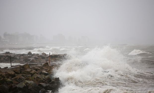 Alerta por un “ciclón” que afectará a la costa bonaerense con vientos de hasta 75 kilómetros por hora
