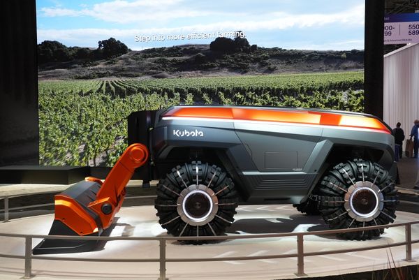 kubota tractor autonomo