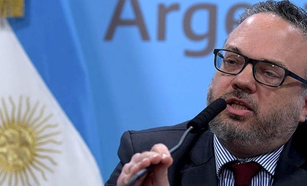 "Puede tener desarrollo exportador": Kulfas presenta la apuesta del Gobierno por el cannabis en el Congreso