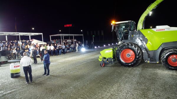 lanzamiento jaguar claas