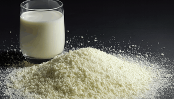 Governo anuncia quase R$ 1 bilhão para leite e reforma agrária 