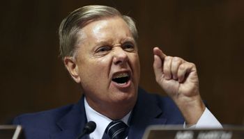 Senador dos Estados Unidos fala em esmagar economia do Brasil