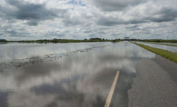 En los últimos cinco días cayeron 400 milímetros en la ciudad de Santa Fe. Foto: LA NACION / Marcelo Manera.