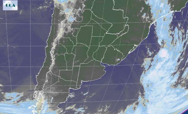 En el recorte de la Imagen Satelital puede observarse el vasto despliegue de cielos despejados.
