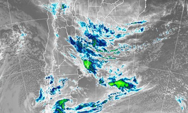 En el recorte de la imagen satelital podemos observar que prácticamente no hay excepciones en cuanto a coberturas nubosas.