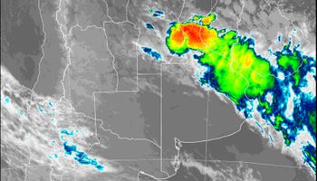 Las tormentas más importantes se ubican sobre el centro de Santa Fe y el centro este de Córdoba