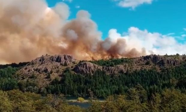 Incendio en el Parque Nacional Los Alerces: ya son más de 1.000 las hectáreas afectadas