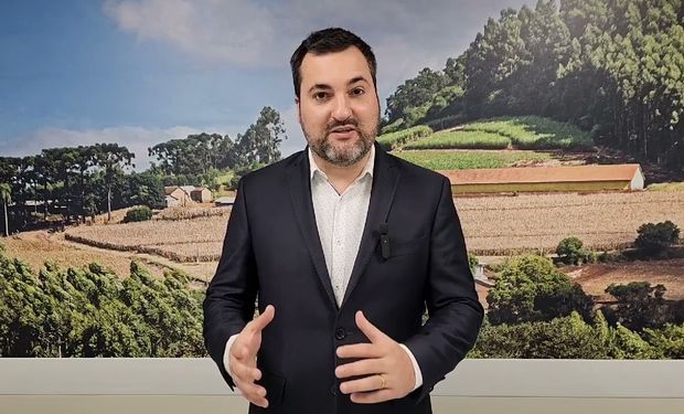 Vai e vem: Mapa escolhe Luis Rua, ex-ABPA, para relações internacionais, mas sofre nova baixa