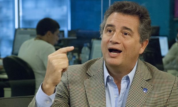 El presidente de la Sociedad Rural, Luis Etchevehere dijo que el campo está en alerta: "Termina la propiedad privada".