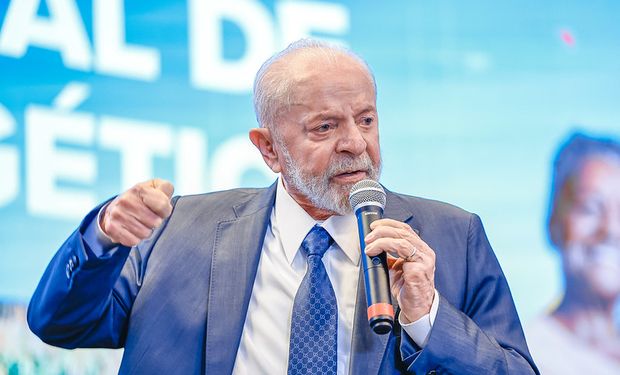 Lula diz que Galípolo terá autonomia no BC: “se ele disser que tem que aumentar juros, ótimo”