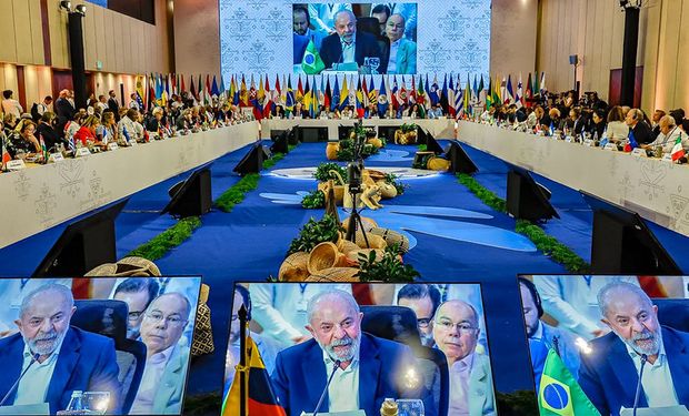 Lula cobra ação global e critica negacionistas em Belém: ‘a COP da verdade’