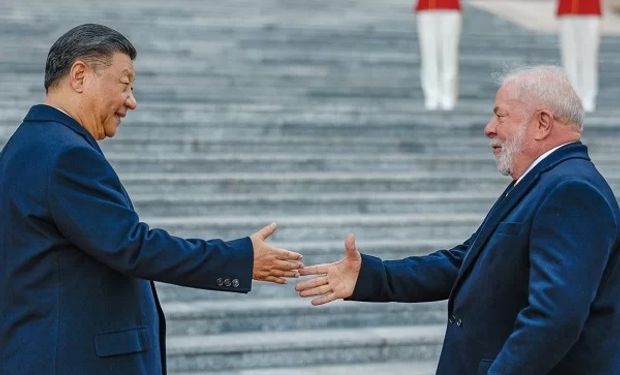 O presidente chinês Xi Jinping afirmou que China e Brasil são os maiores países em desenvolvimento e importantes mercados emergentes dos dois hemisférios.