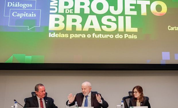 Mercosul está pronto para assinar acordo e a UE “que se vire com a França”, diz Lula