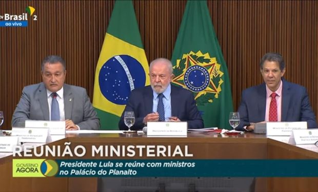 No evento de balanço dos 100 dias de governo, o presidente Lula informou que o Plano Safra 2023-2024 será lançado em maio