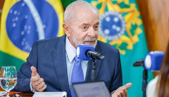 Lula minimiza eleição contestada na Venezuela: “não tem nada anormal”