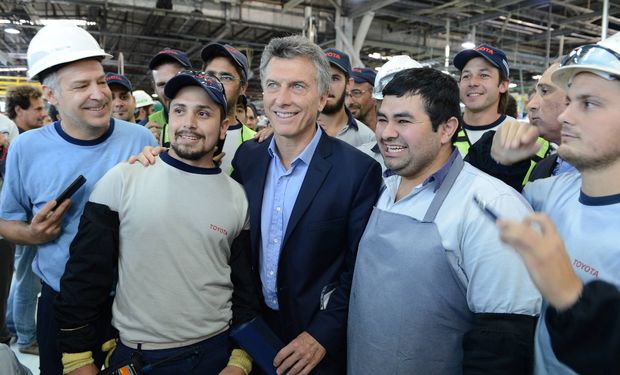 "Tragedia educativa": Macri se refirió a dificultad de Toyota para reclutar personal con secundario completo