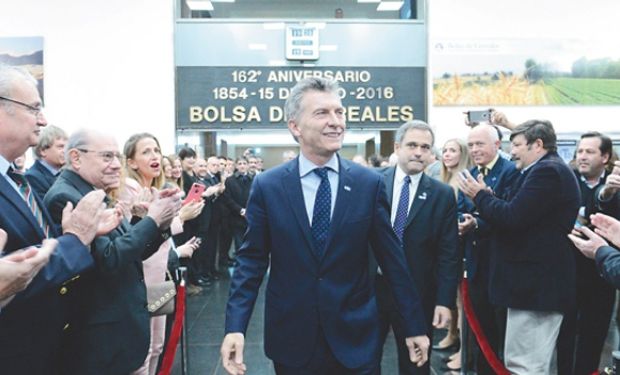 El presidente Mauricio Macri ratificó el compromiso y la confianza que su Gobierno tiene en el sector agropecuario. Foto: Cronista Comercial.