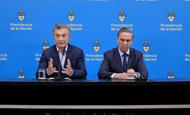 "Continuaremos trabajando codo a codo y haciéndonos cargo de nuestra tarea", destacó Macri en conferencia de prensa.