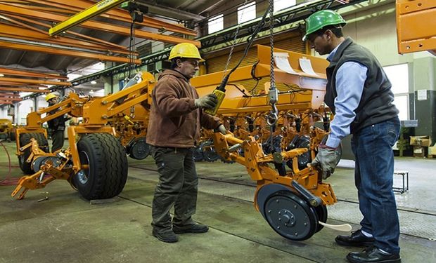 Proponen hacer un "DNI" de la maquinaria agrícola argentina