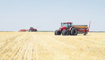 Se reactivan las industrias que el agro necesita