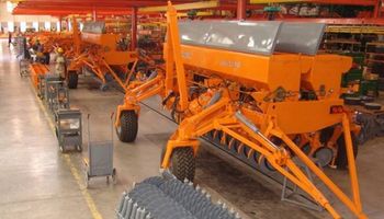 Maquinaría agrícola: fábricas terminan este año con un 50% de su capacidad ociosa