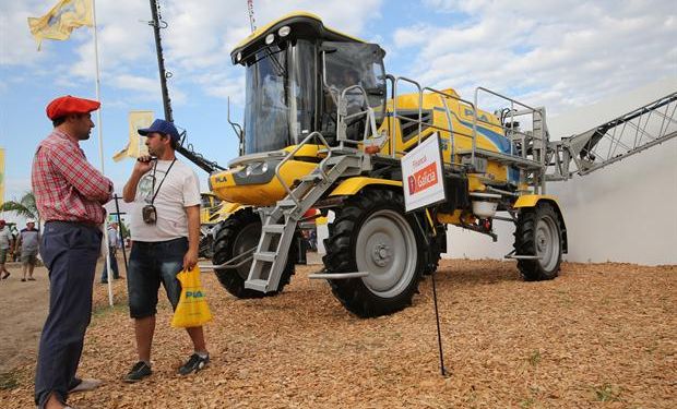 Agroindustria avanza en una ley para el sector.