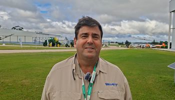 El "rey del riego" anticipa una transformación del campo argentino: ¿Se pueden ganar más de US$ 1300 adicionales por hectárea de maíz?