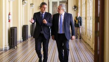 El dólar soja de $300, ¿alcanza para ingresar US$ 6000 millones al Banco Central?