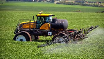 La venta de maquinaria agrícola sigue complicada