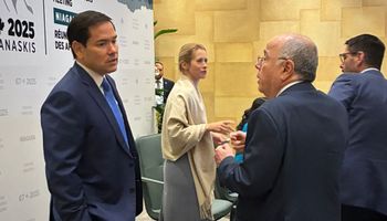 Mauro Vieira se encontra com Marco Rubio e busca acordo sobre tarifaço com os EUA