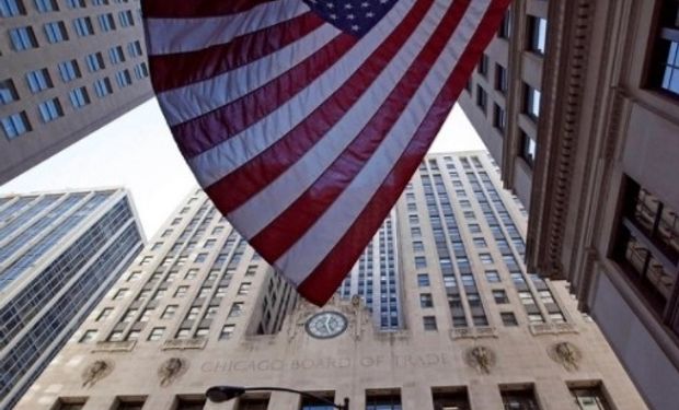 Leves subas en Chicago.