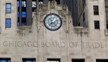 Chicago: la soja sigue operando en terreno negativo