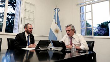 Soja: el Gobierno prepara anuncios para incentivar la venta de la cosecha