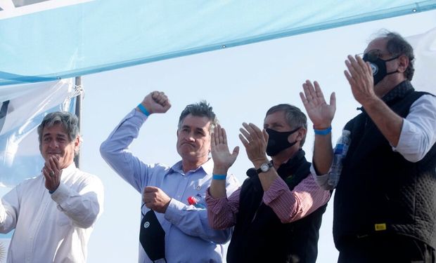 La Mesa de Enlace se reúne con los eslabones de la cadena cárnica por las exportaciones