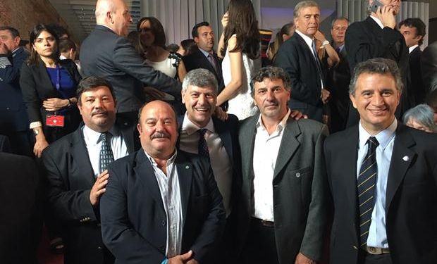 Chiesa (CRA), Mailland (Coninagro), Buryaile, Príncipe (FAA) y Etchevehere (SRA), en la jura de los ministros de Macri. Foto:Coninagro