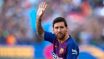 Messi se va de Barcelona: el emotivo video de despedida y los mejores memes