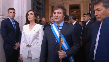 Milei diz que ajuste fiscal é única alternativa: “começa uma nova era na Argentina”