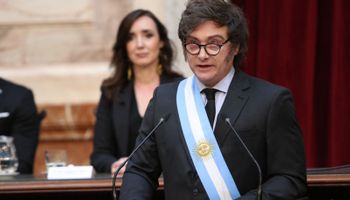 Milei presentó el presupuesto con el foco en el equilibrio fiscal: no se eliminan las retenciones y espera recaudar más