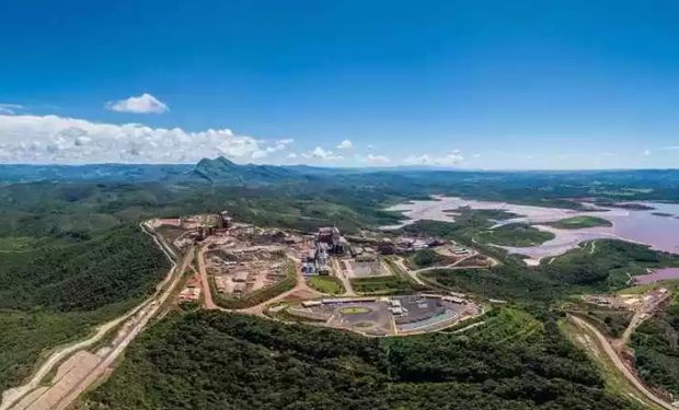 Três comunidades se localizam muito próximas da barragem de rejeitos da mineradora. (foto - Divulgação)