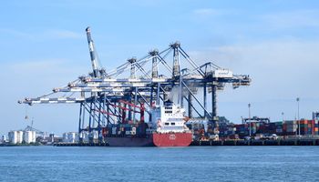 Balança comercial: Brasil encerra julho com superávit de US$ 9,035 bilhões