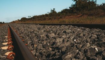 Obras na Ferrovia Oeste-Leste são autorizadas e vão facilitar escoamento de grãos na Bahia