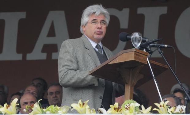 El ministro Aguerre recibió ayer a las gremiales agropecuarias. Foto: El País.