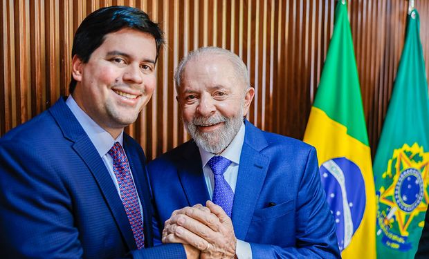 Ministros desafiam partidos e seguem no governo Lula após rompimento de PP e União Brasil