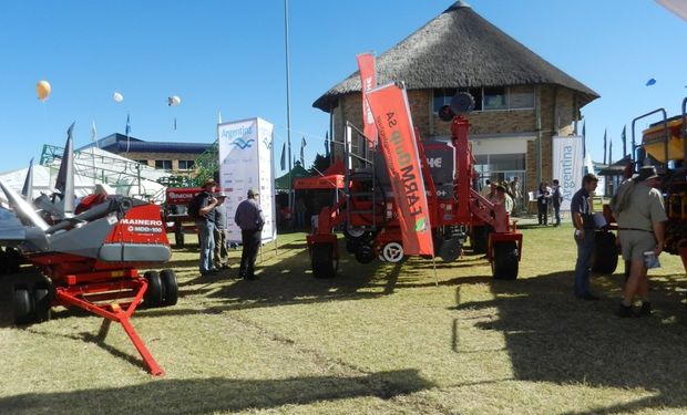 El Pabellón Argentino se destaca en Nampo y capta el interés de los productores africanos