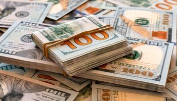 Nuevo récord: el dólar blue supera los $380