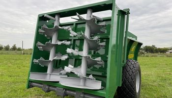 Fabrican maquinaria hace casi 60 años y lanzaron un equipo para un problema clave de los productores: de residuo a fertilizante para el suelo