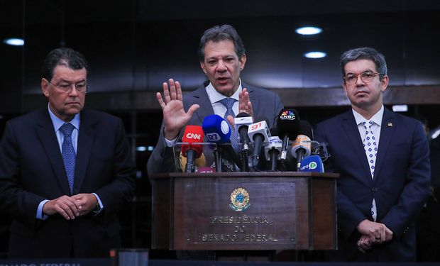 Governo fecha acordo para votar MP do IOF e mantém isenção de LCI e LCA