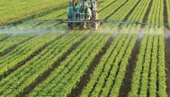 El debate por los agroquímicos llega al Congreso