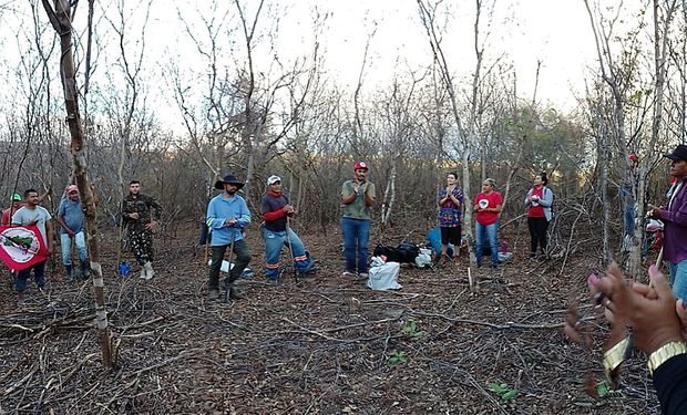Movimento reivindica que a fazenda seja desapropriada para que passe por reforma agrária. (Foto-MST)