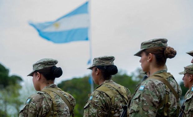Aumentan el suelo de las Fuerzas Armadas: cuánto cobre el personal militar